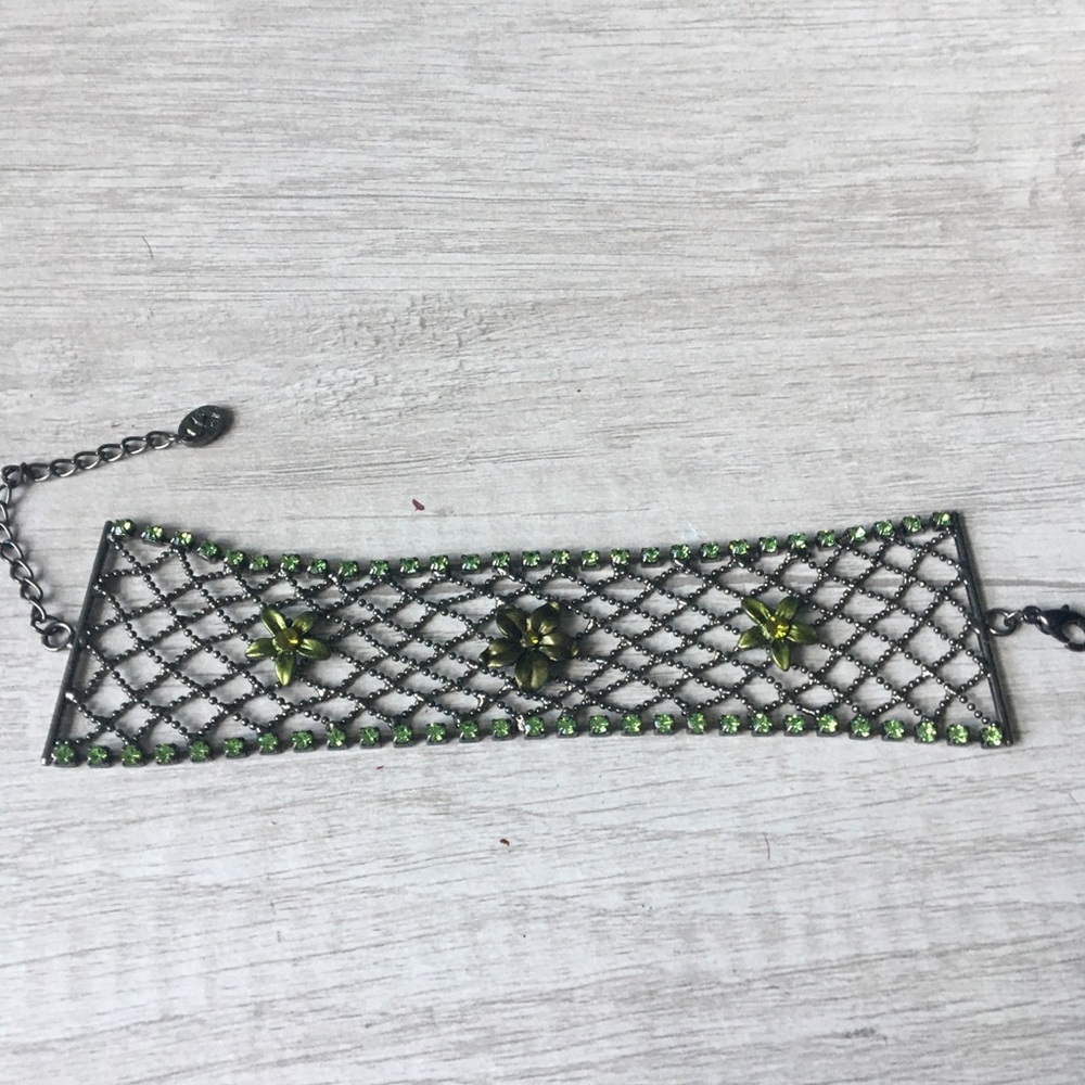 Bracelet - Picture 2 of 6